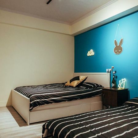 Ferienwohnung BirD series backpacker輕隔間背包客 Tainan Exterior foto