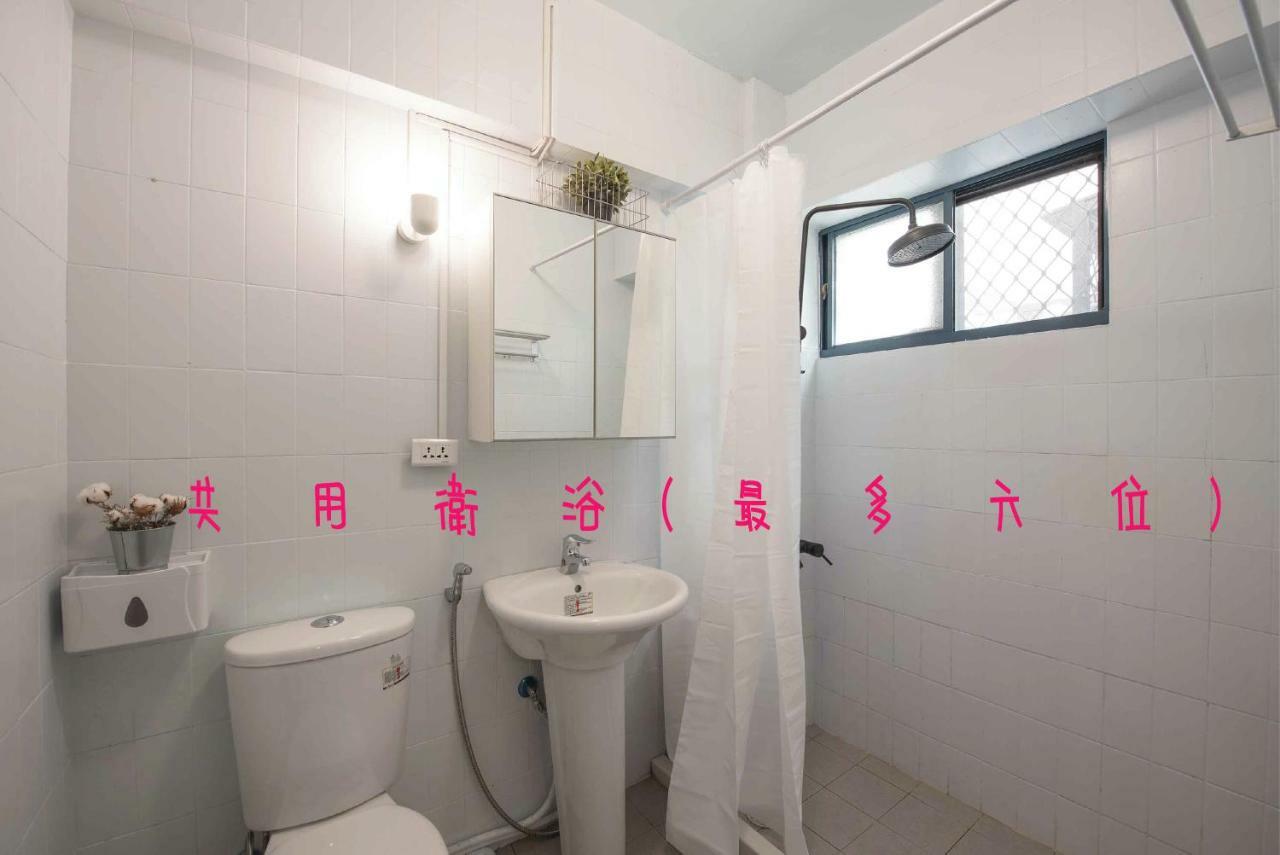 Ferienwohnung BirD series backpacker輕隔間背包客 Tainan Exterior foto