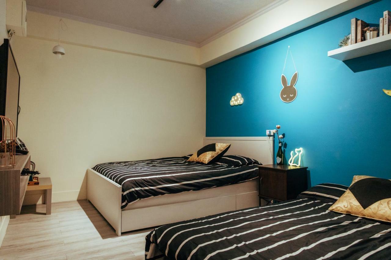 Ferienwohnung BirD series backpacker輕隔間背包客 Tainan Exterior foto